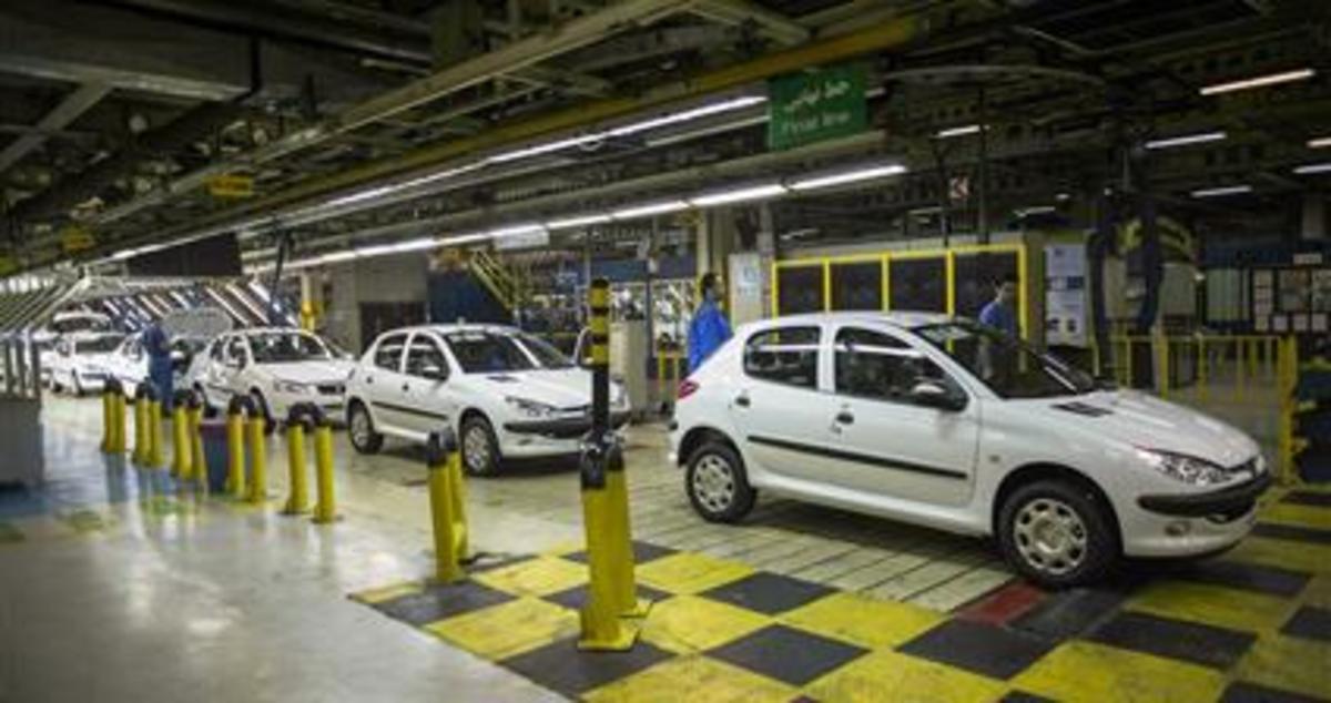 تخت گاز خودرو خلاف جهت دلار تخت گاز خودرو خلاف جهت دلار