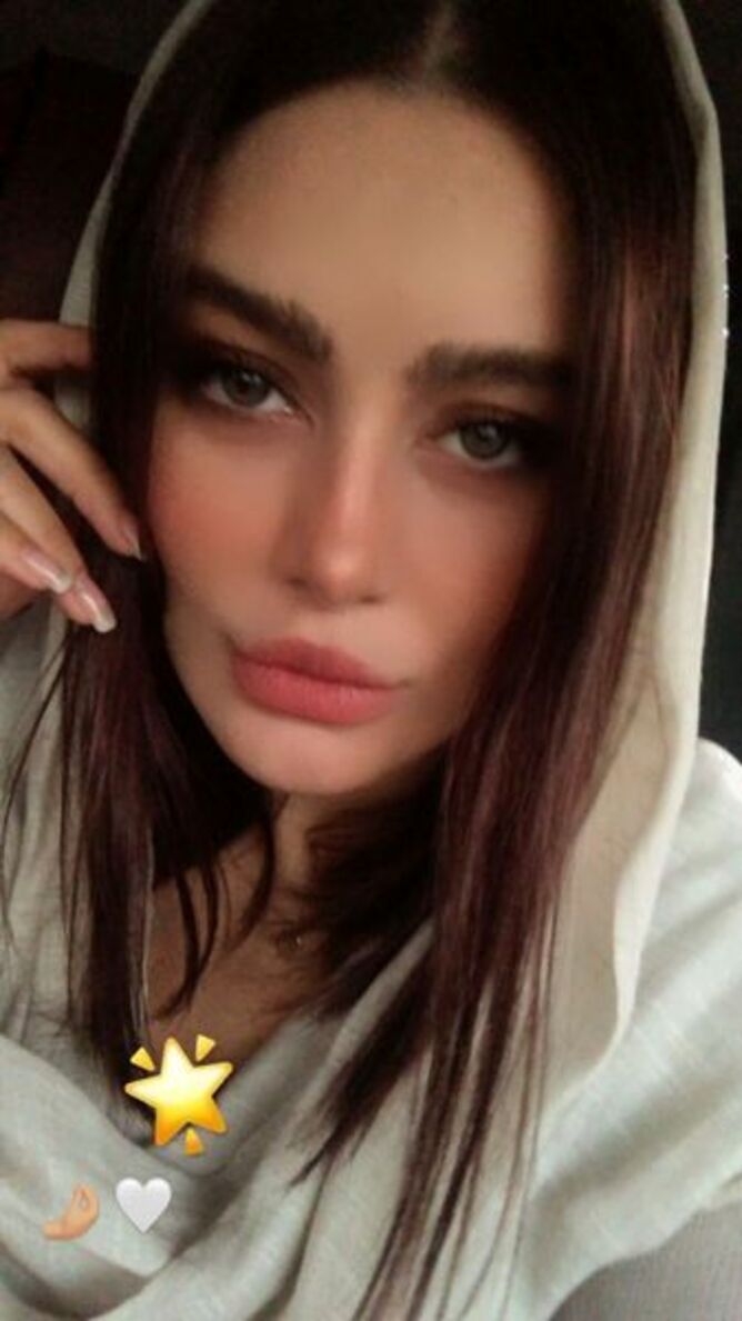  سحر قریشی