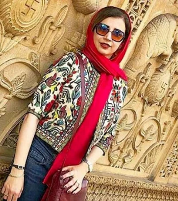 لباس خیلی کوتاه و منشوری شبنم قلی خانی/عکس لباس خیلی کوتاه و منشوری شبنم قلی خانی/عکس