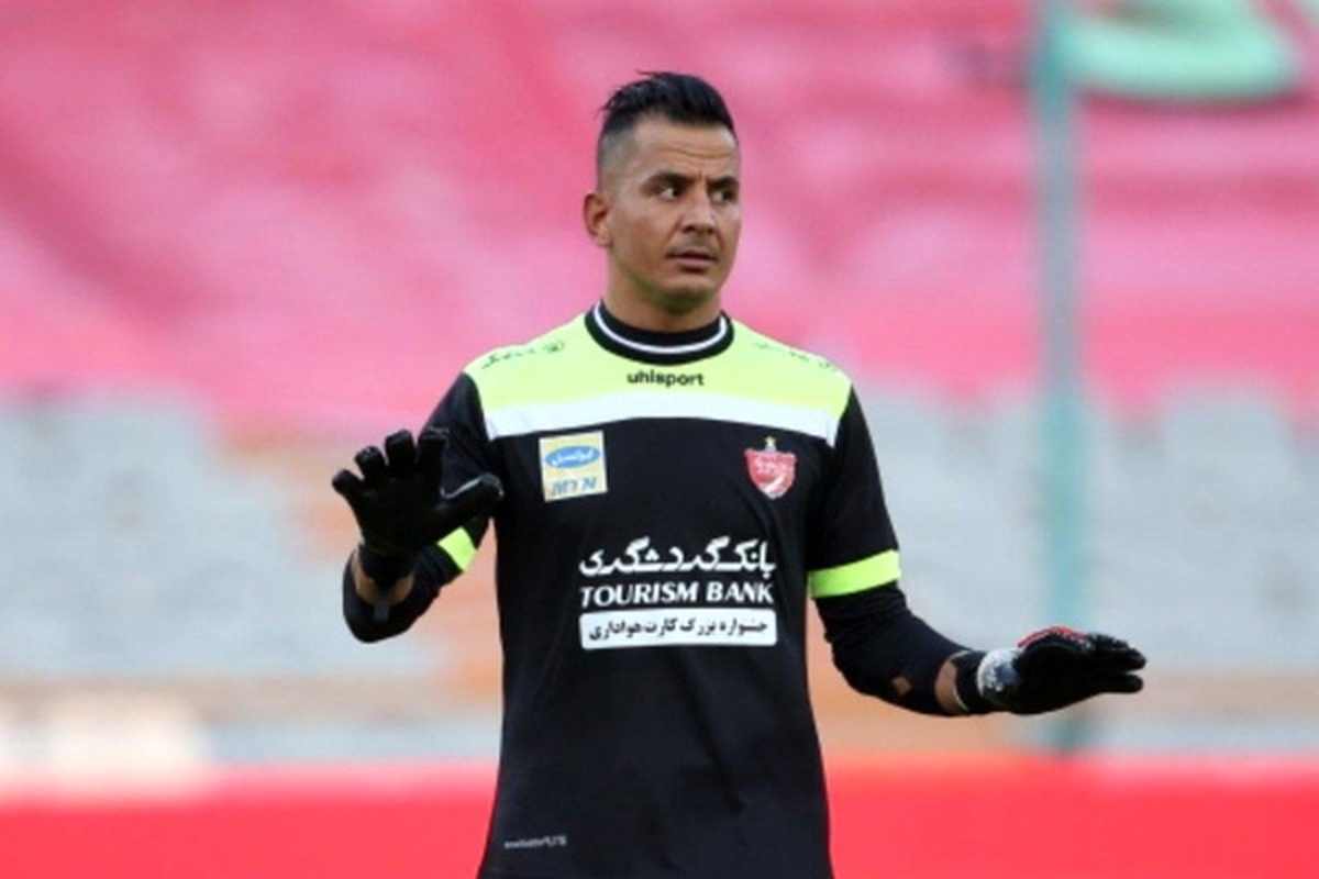ستاره پرسپولیس همچنان روی اعصاب هواداران ؛ جنجال های پایان ناپذیر ستاره پرسپولیس همچنان روی اعصاب هواداران ؛ جنجال های پایان ناپذیر