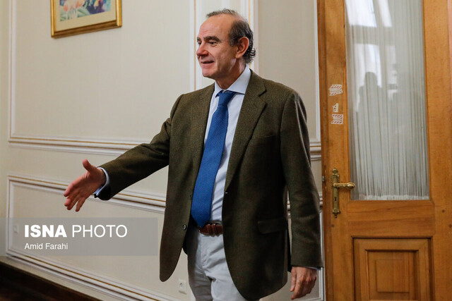 انریکه مورا به تهران میآید انریکه مورا به تهران میآید