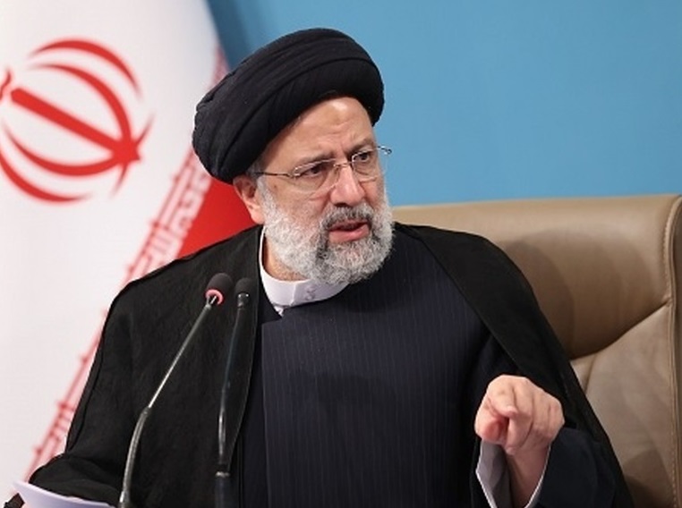 رئیسی: مردم در بیتوجهی به خواست ضد انقلاب، بسیار هوشیارانه عمل کردند رئیسی: مردم در بیتوجهی به خواست ضد انقلاب، بسیار هوشیارانه عمل کردند