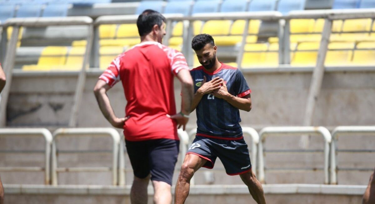 رامین رضاییان روی اعصاب یحیی و بازیکنان پرسپولیس