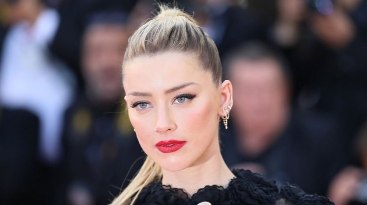 پیشنهاد عاشقانه به بازیگر جنجالی هالیوود/عکس پیشنهاد عاشقانه به بازیگر جنجالی هالیوود/عکس