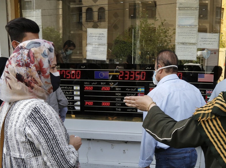 خبرگزاری دولت: گرانی دلار به دلیل فضای روانی است؛ اتفاق خاصی رخ نداده / دلار اکنون ۳۲ هزار و ۴۰۰ تومان معامله میشود خبرگزاری دولت: گرانی دلار به دلیل فضای روانی است؛ اتفاق خاصی رخ نداده / دلار اکنون ۳۲ هزار و ۴۰۰ تومان معامله میشود