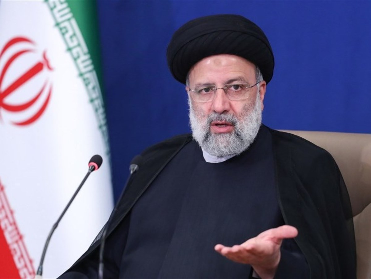 حاشیههای یک دستور صادر نشده حاشیههای یک دستور صادر نشده