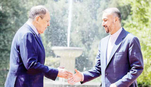 حاشیههای سفر «عالیجنابان» روس به ایران حاشیههای سفر «عالیجنابان» روس به ایران