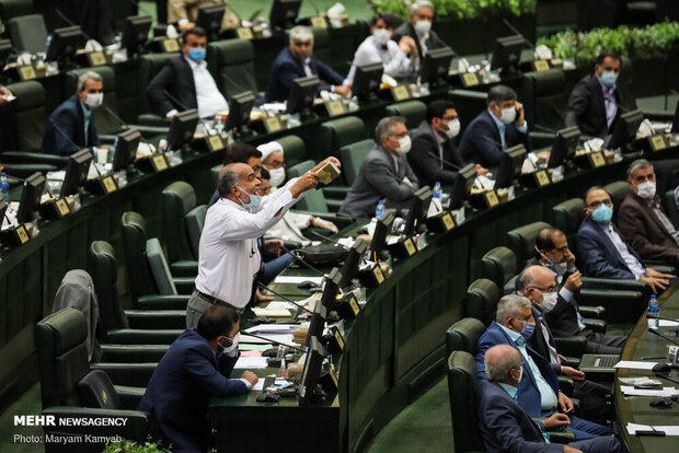 بیاختیاری و بیاطلاعی نمایندگان از محتوای مذاکرات بیاختیاری و بیاطلاعی نمایندگان از محتوای مذاکرات