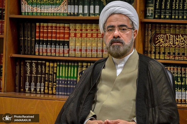 مرتضی جوادی آملی: درگذشت &laquo;مهسا امینی&raquo; دل همه انسان&zwnj;های مؤمن و حق&zwnj;طلب را به درد آورده/ امنیت فرهنگی و دینی نباید به&zwnj;دست پلیس باشد/ دختری 20 ساله که از شهرستان می&zwnj;آید تا چند روز مهمان باشد هرگز به فکر اختلال اجتماعی نیست