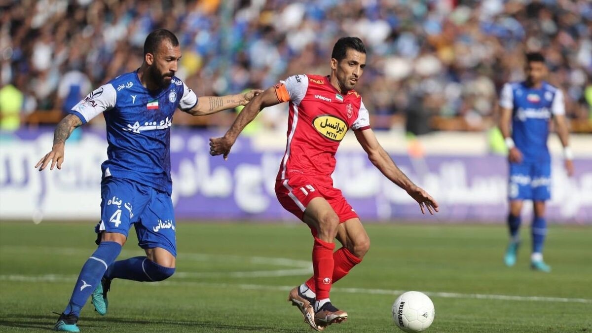 کاپیتان پرسپولیس مسیر گلزنی را نشان داد کاپیتان پرسپولیس مسیر گلزنی را نشان داد