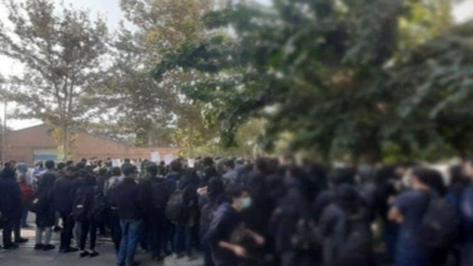 سایه تحکم و تنبیه «پدرانه» بر دانشگاه علامه!