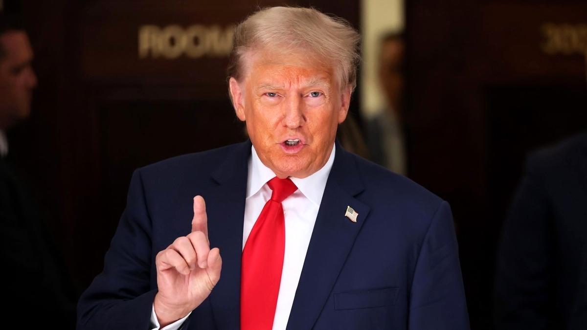 پاسخ ترامپ درمورد حمله پیشگیرانه به ایران پاسخ ترامپ درمورد حمله پیشگیرانه به ایران