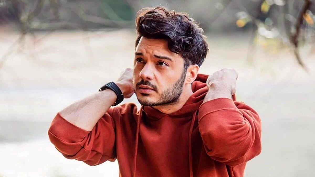 ماجرای شکایت یک دختر ایرانی از الیاس، خواننده ترکیهای چه بود؟ ماجرای شکایت یک دختر ایرانی از الیاس، خواننده ترکیهای چه بود؟