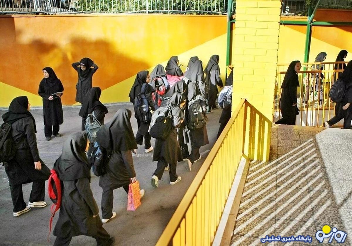 گازگرفتگی ۵۰ دانش آموز در مدرسه شاهین دژ گازگرفتگی ۵۰ دانش آموز در مدرسه شاهین دژ