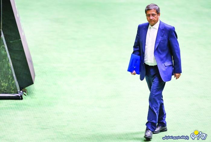 صحنه آرایی تندروها برای استیضاح صحنه آرایی تندروها برای استیضاح