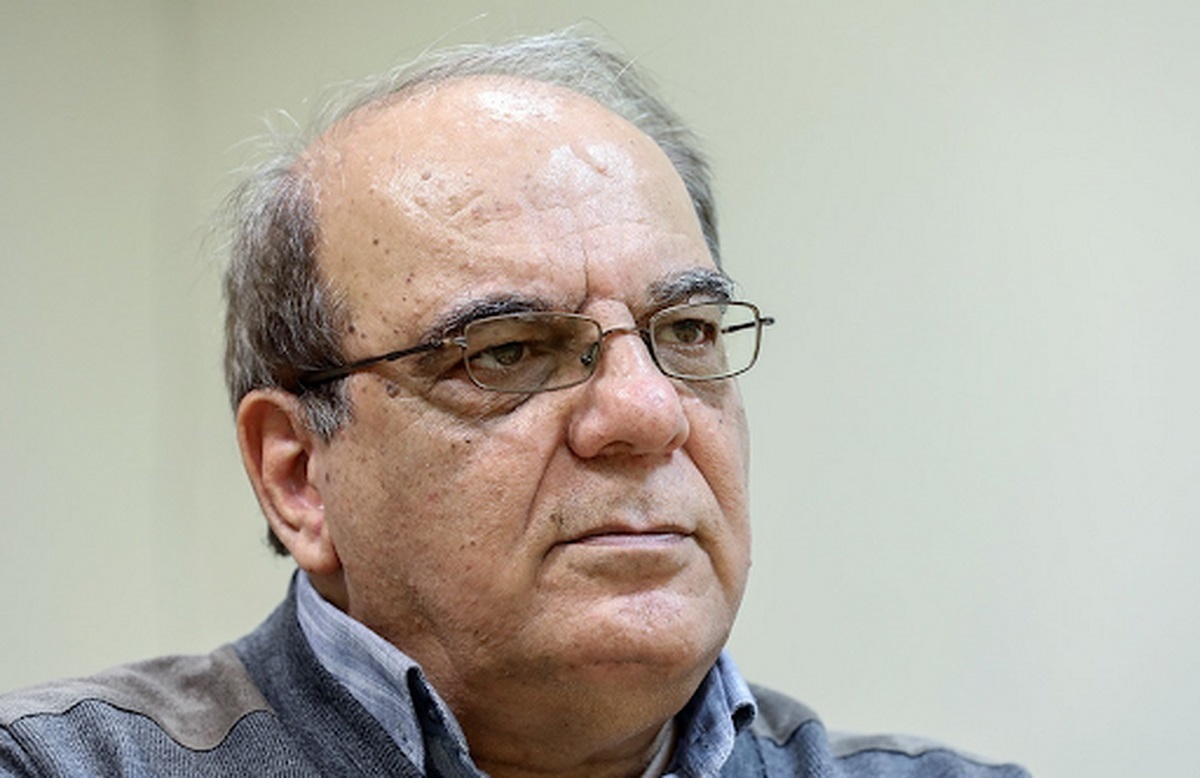 عباس عبدی خطاب به رئیسی: نمیشود سلطان سکه را در مدت کوتاه اعدام کنید اما نوبت وزیر خودتان که رسید، همه چیز غیرشفاف شود عباس عبدی خطاب به رئیسی: نمیشود سلطان سکه را در مدت کوتاه اعدام کنید اما نوبت وزیر خودتان که رسید، همه چیز غیرشفاف شود