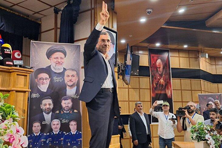 تسنیم: احمدی نژاد رد صلاحیت می شود تسنیم: احمدی نژاد رد صلاحیت می شود