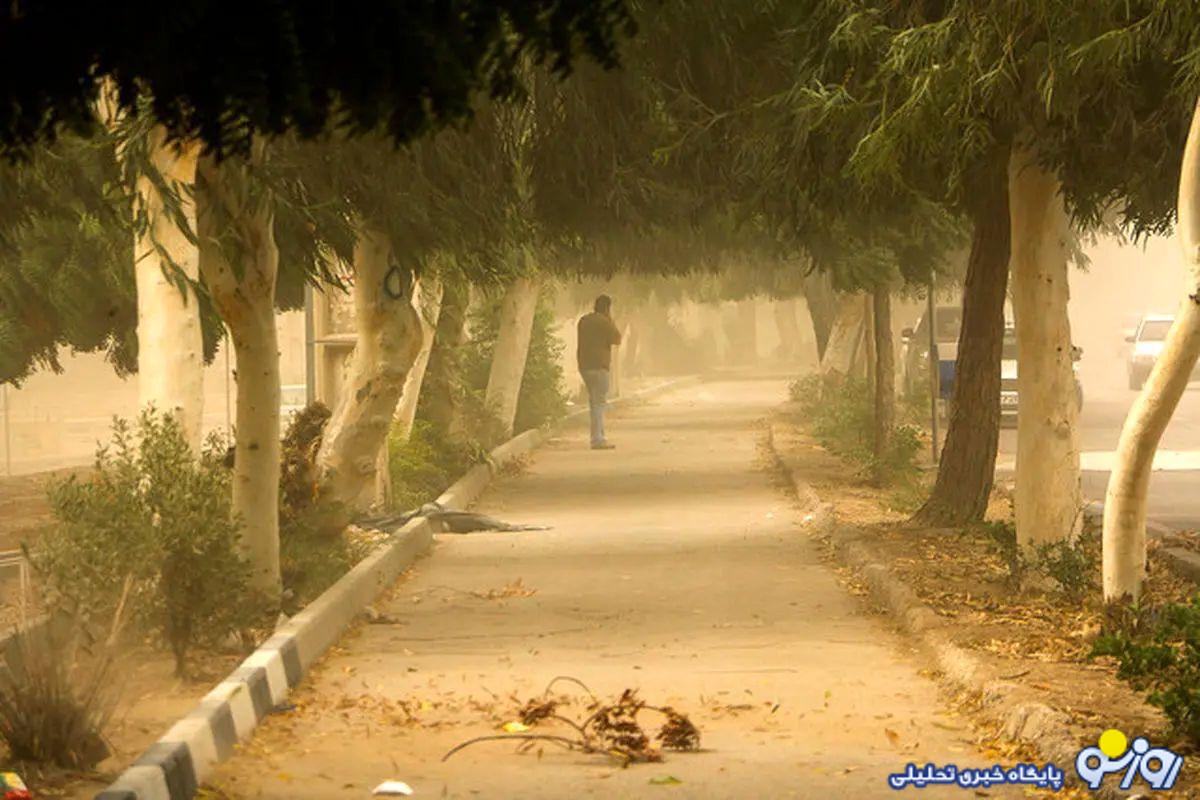 طوفانی شدید در تهران؛ دمای هوا به ۴۰ درجه میرسد طوفانی شدید در تهران؛ دمای هوا به ۴۰ درجه میرسد