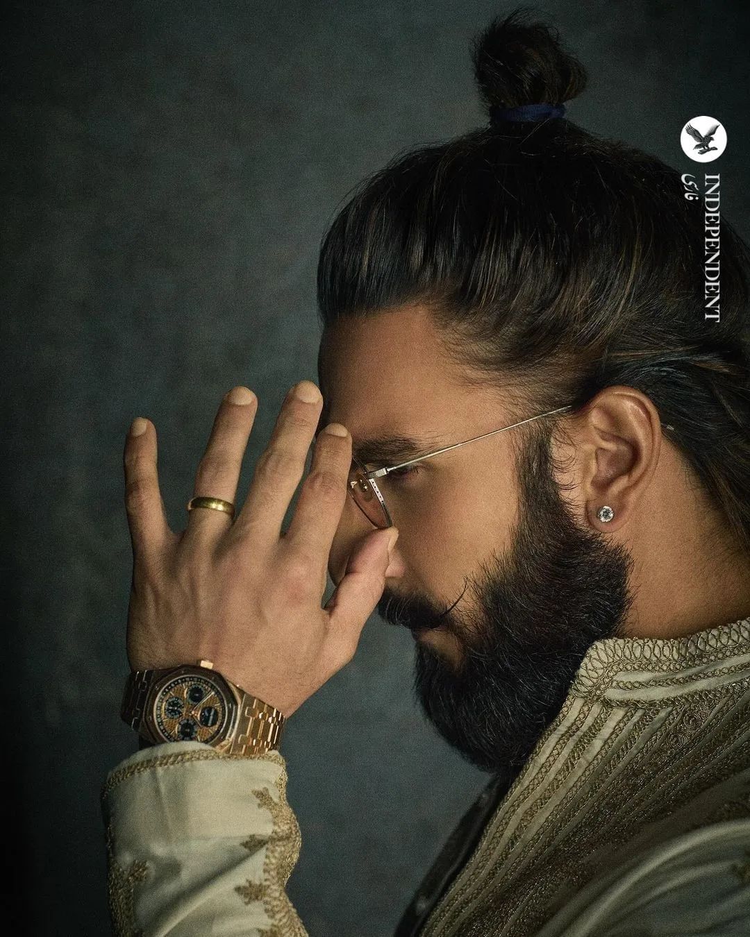 هدیه معروفترین داماد جهان به ساقدوشهایش