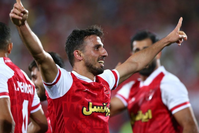 بازگشت یک ستاره به تمرینات پرسپولیس بازگشت یک ستاره به تمرینات پرسپولیس