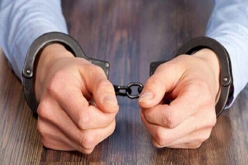 سپاه: یکی از عوامل گروهک جیش الظلم در منطقه پیشین سیستان و بلوچستان دستگیر شد / او به محض مشاهده نیروهای امنیتی با سلاح خود اقدام به خودزنی کرد که به بیمارستان منتقل شد سپاه: یکی از عوامل گروهک جیش الظلم در منطقه پیشین سیستان و بلوچستان دستگیر شد / او به محض مشاهده نیروهای امنیتی با سلاح خود اقدام به خودزنی کرد که به بیمارستان منتقل شد