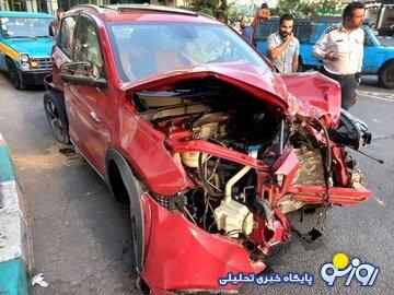 تصادف مرگبار در خیابان اندرزگو/ عکس تصادف مرگبار در خیابان اندرزگو/ عکس