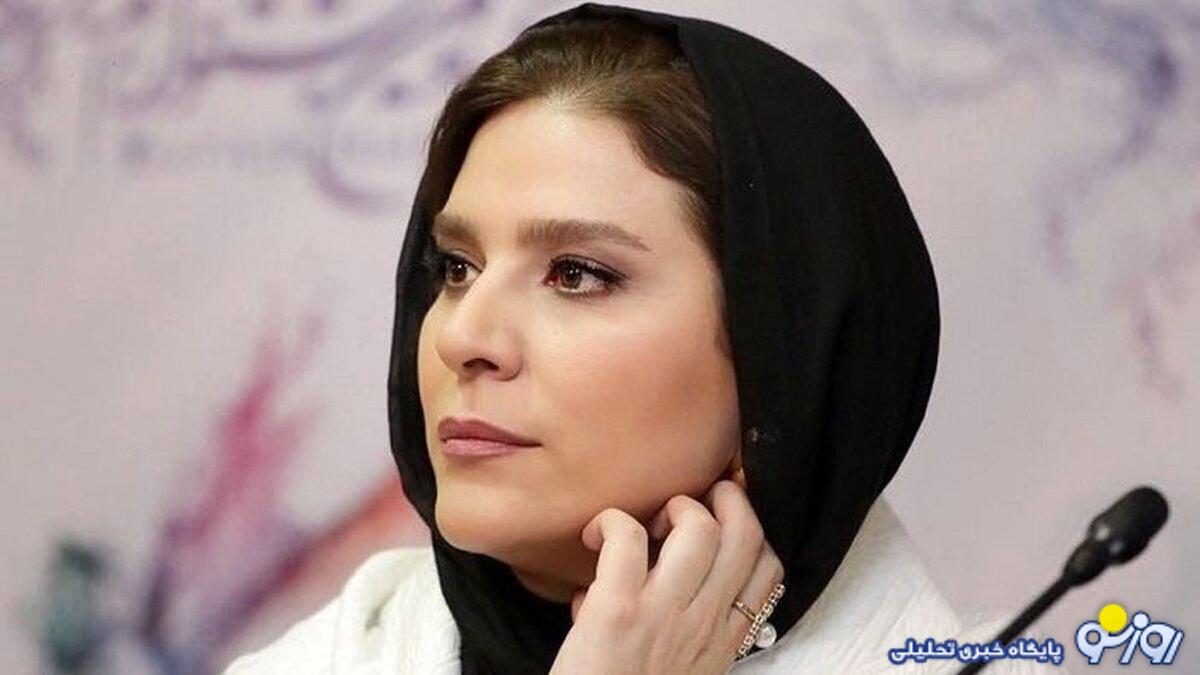 ژست متفاوت سحر دولتشاهی در کنار دوچرخه قدیمی ژست متفاوت سحر دولتشاهی در کنار دوچرخه قدیمی