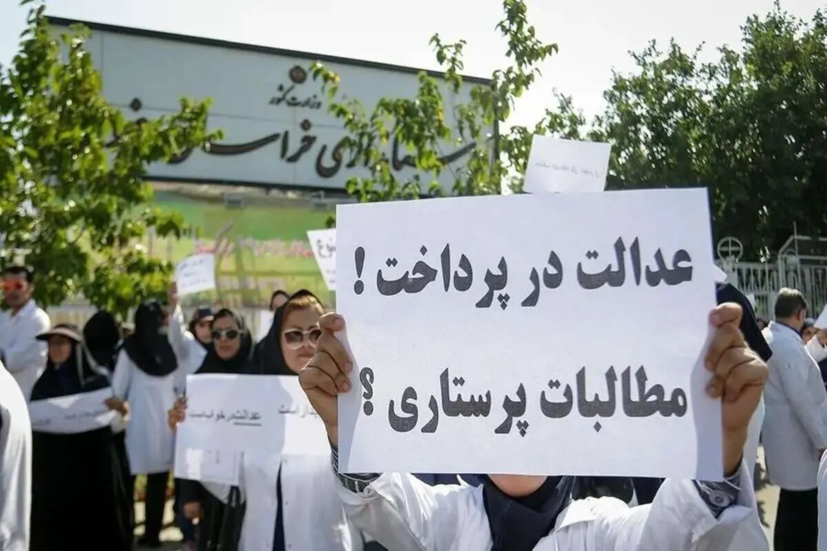 آمار نگرانکننده از مهاجرت ۲۰۰۰ پرستار