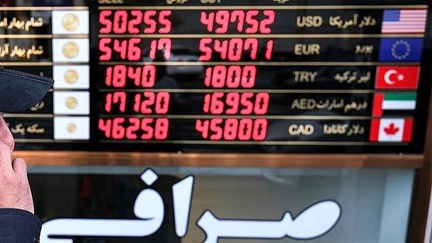 دلار پرواز کرد؛ آقای پزشکیان کجاست؟ دلار پرواز کرد؛ آقای پزشکیان کجاست؟