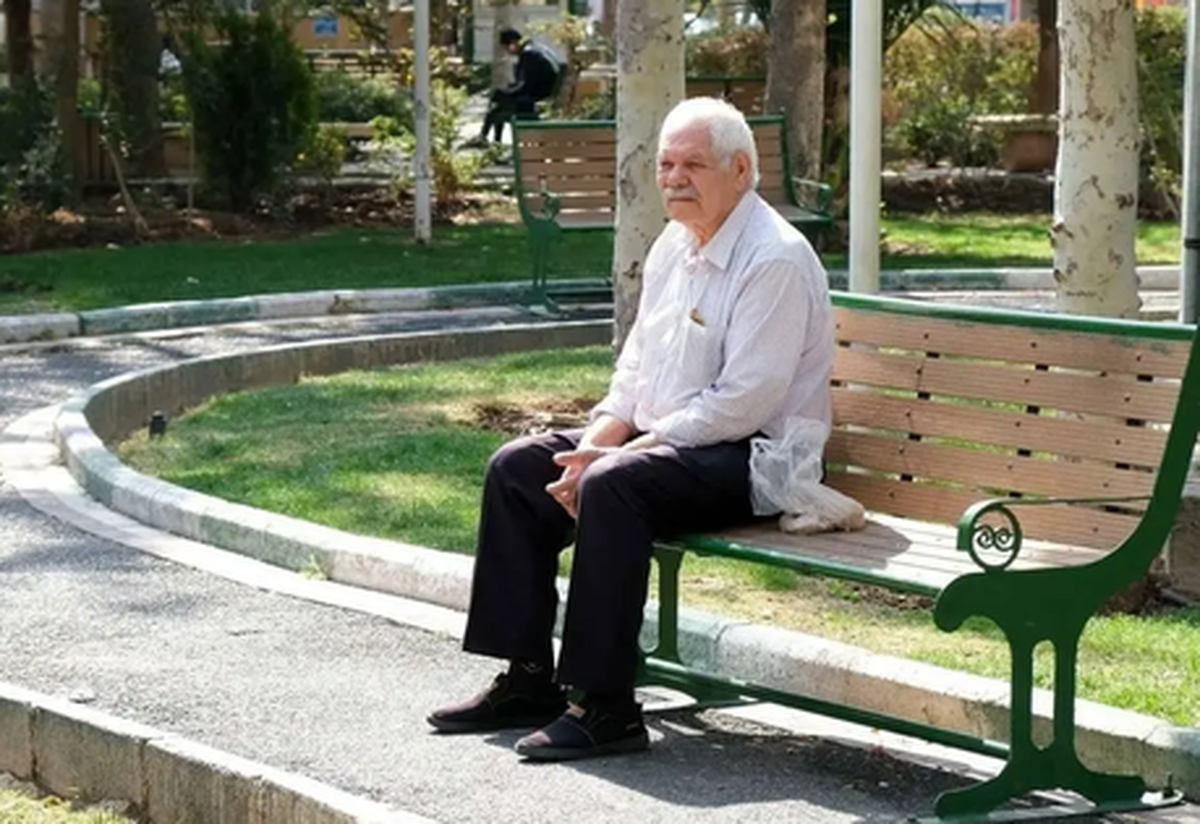 اجرای همسان سازی حقوق بازنشستگان با آپشن ۵/۰۰۰/۰۰۰ میلیونی از این ماه/ افزایش دوباره حقوق بازنشستگان تامین اجتماعی نهایی شد؟ اجرای همسان سازی حقوق بازنشستگان با آپشن ۵/۰۰۰/۰۰۰ میلیونی از این ماه/ افزایش دوباره حقوق بازنشستگان تامین اجتماعی نهایی شد؟