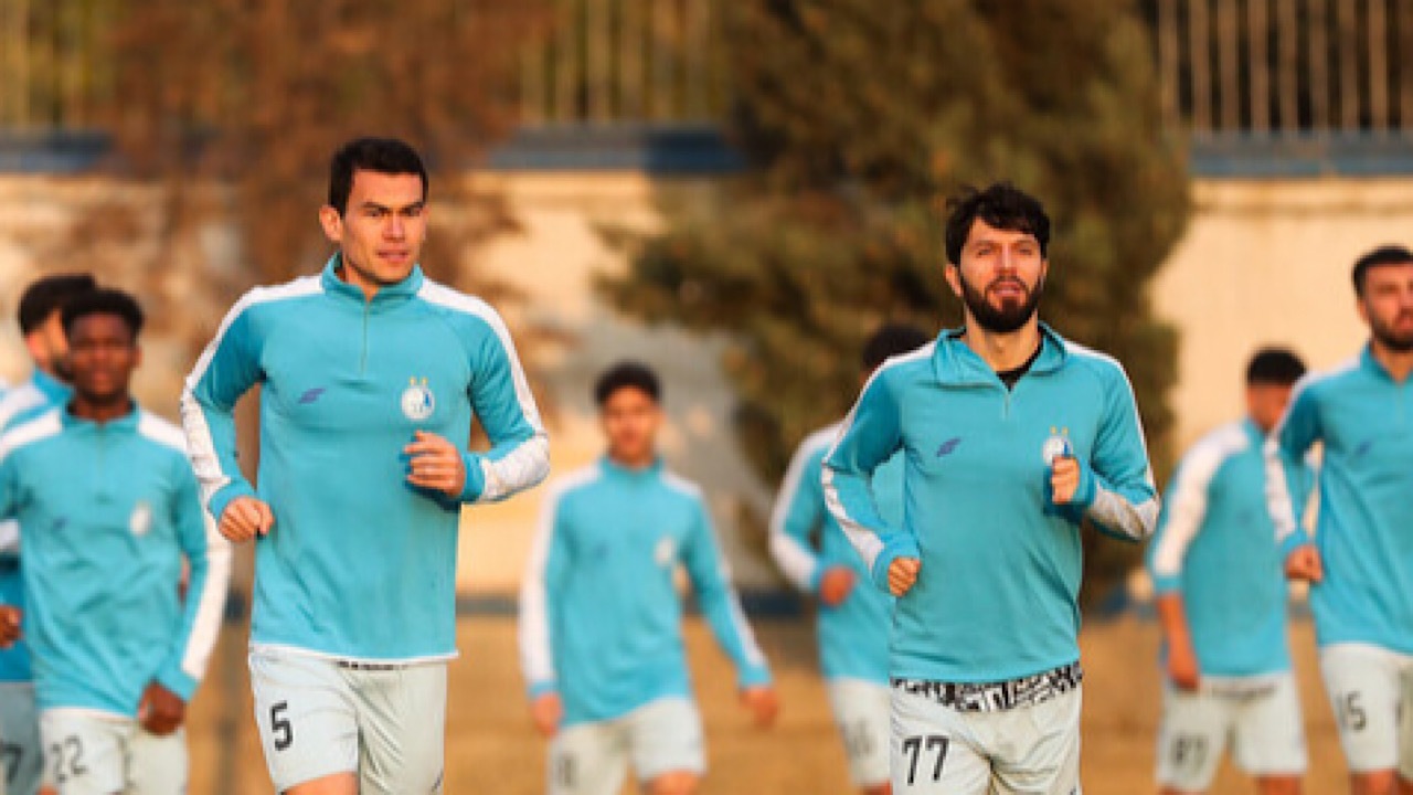 مشهد میزبان بازی استقلال و گل گهر شد مشهد میزبان بازی استقلال و گل گهر شد