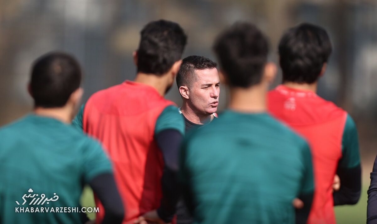 پرسپولیس و اوسمار بر سر سه راهی اردوی خارجی پرسپولیس و اوسمار بر سر سه راهی اردوی خارجی