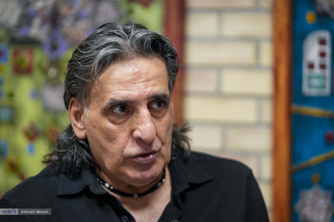 اشتباه بزرگ عابدزاده رفتن به پرسپولیس بود/این استقلال را فقط فرهاد مجیدی نجات میدهد