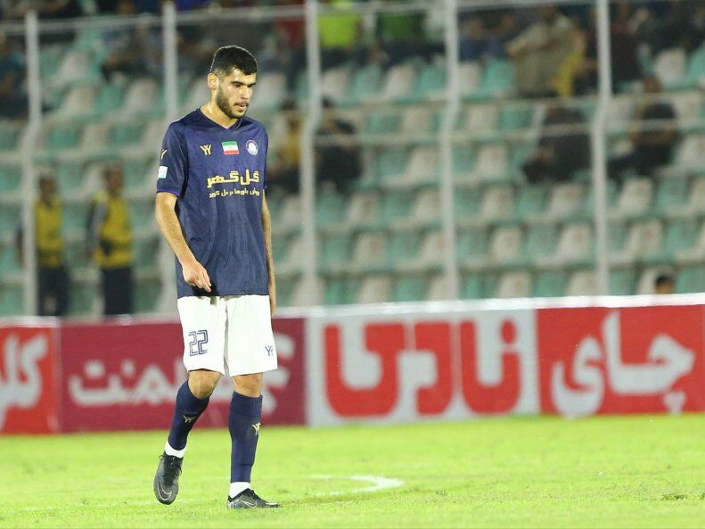 مدافع استقلالی هنوز پیشنهاد رسمی از پرسپولیس ندارد! مدافع استقلالی هنوز پیشنهاد رسمی از پرسپولیس ندارد!