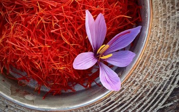 قیمت جدید زعفران اعلام شد/ یک کیلو زعفران چند شد؟