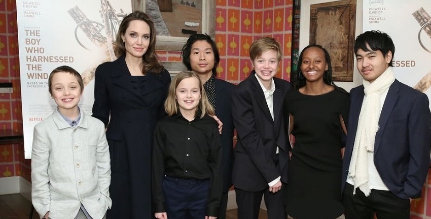 1132179356-1559657072