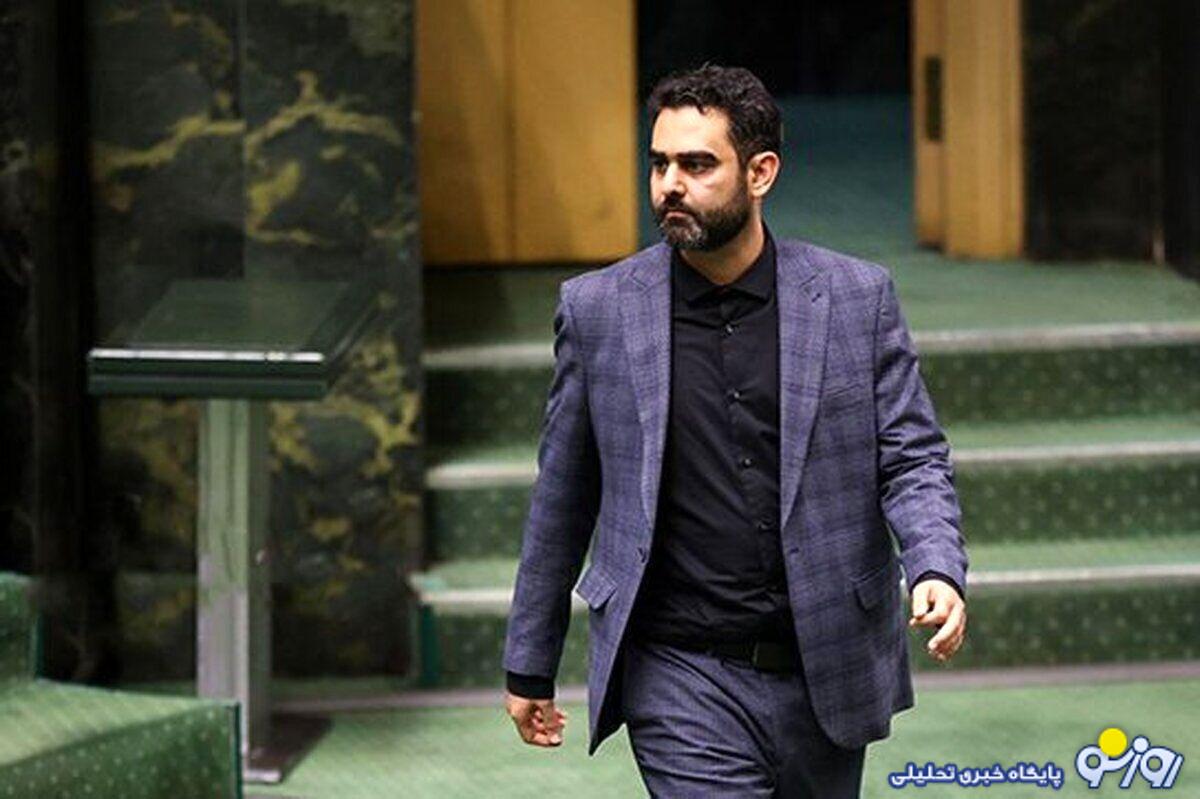 امیرحسین ثابتی هنوز شان و جایگاه سیاسی خود را درک نکرده است! امیرحسین ثابتی هنوز شان و جایگاه سیاسی خود را درک نکرده است!