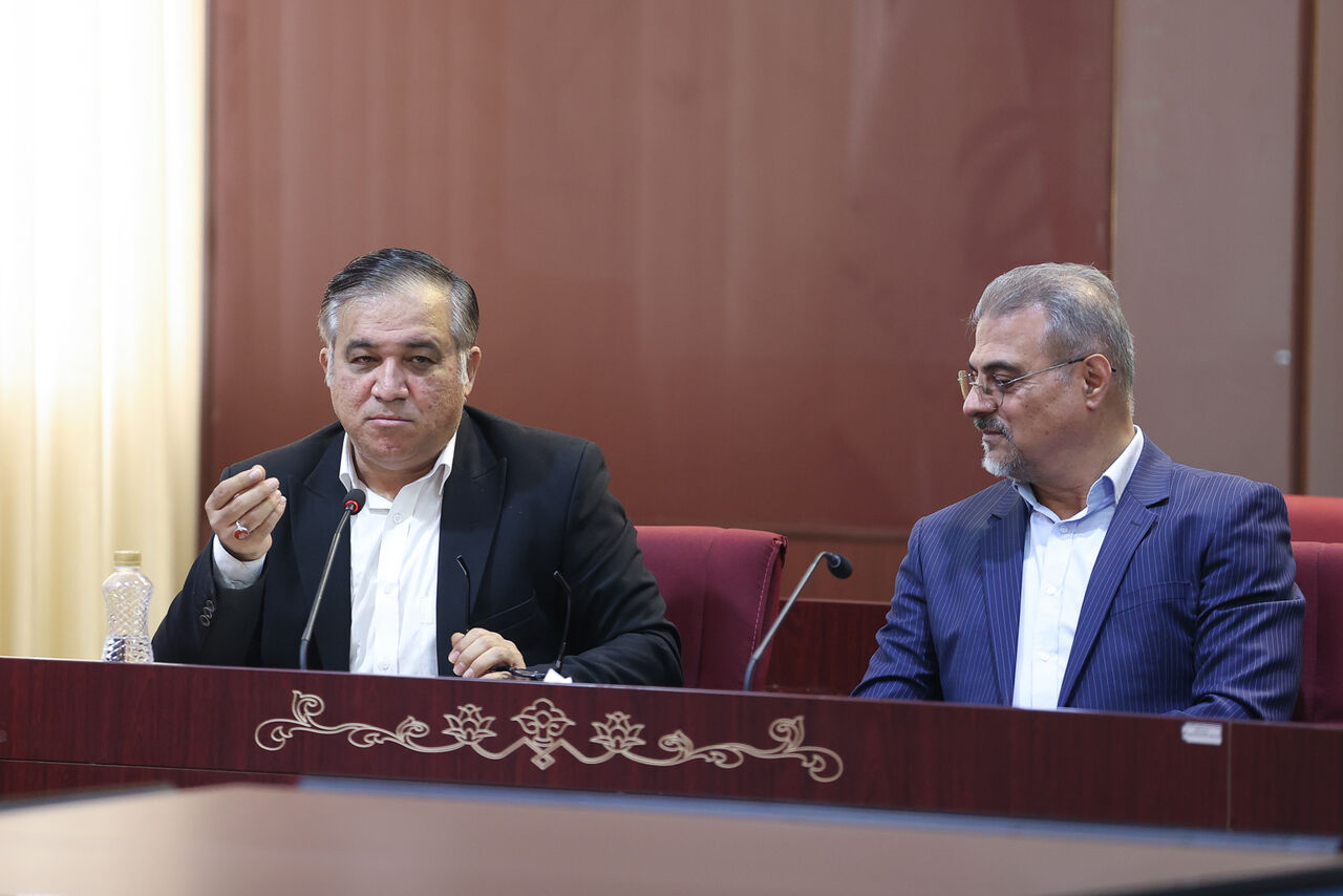 آخرین موضع رسمی باشگاه استقلال در قبال دیدیه اندونگ؛ او بازیکن ماست و برمیگردد آخرین موضع رسمی باشگاه استقلال در قبال دیدیه اندونگ؛ او بازیکن ماست و برمیگردد