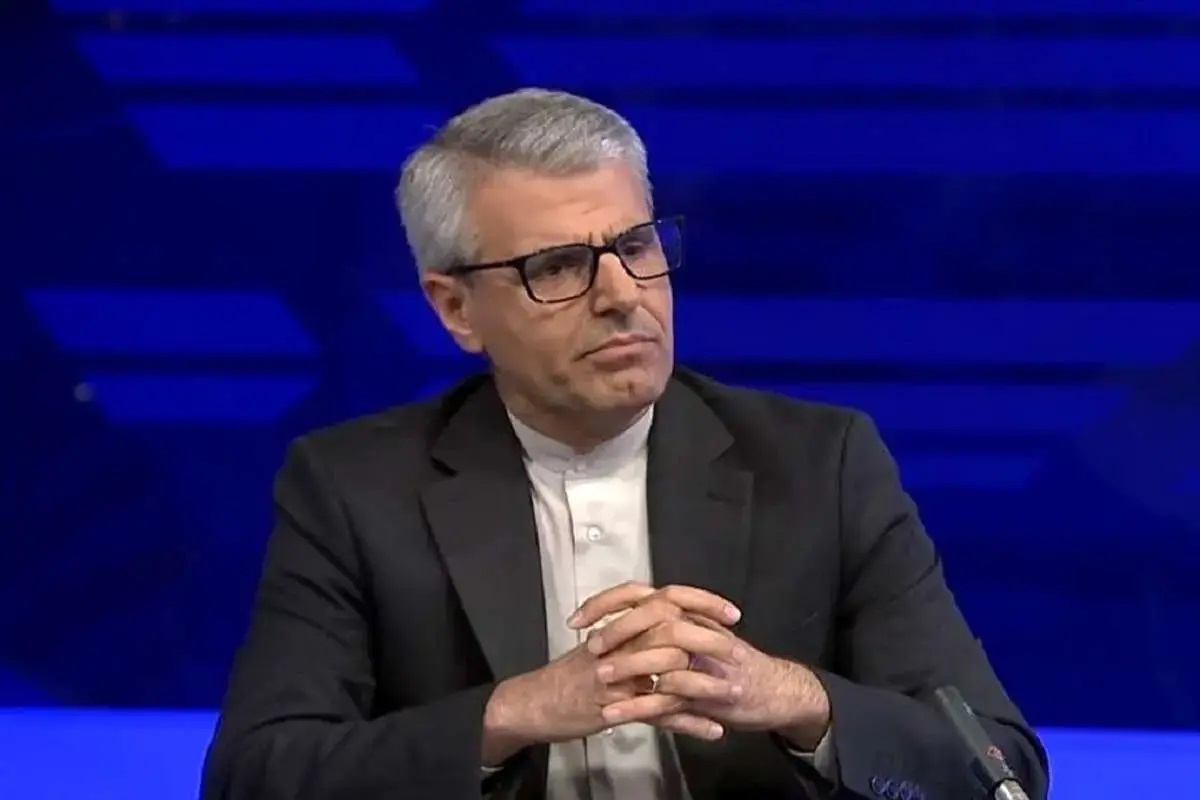 سخنگوی وزارت خارجه: جلسه نهادهای ذی‌ربط برای بررسی متن پیش نویس تفاهم اولیه در حال برگزاری است / درباره زمان، مکان و چگونگی نهایی شدن مذاکرات در این مرحله، باید منتظر تصمیم نهایی باشیم / هیچ‌یک از مطالب منتشرشده درباره محتوای مذاکرات را نمی‌توانم به صورت رسمی تأیید کنم