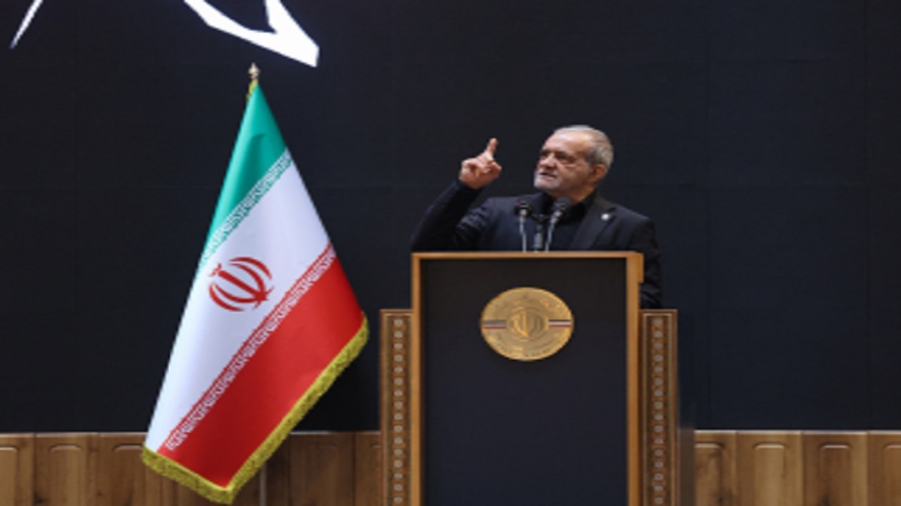 پزشکیان: من با رهبر شهید وداع نکرده و نخواهم کرد