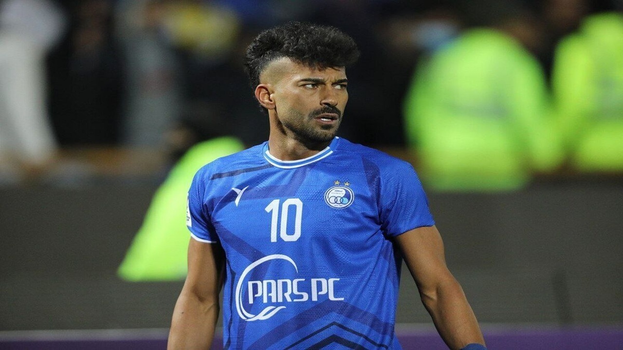 رامین جدا شد؛ کهنه بمب ۲۰۰ میلیاردی نقلوانتقالات بدون تیم رامین جدا شد؛ کهنه بمب ۲۰۰ میلیاردی نقلوانتقالات بدون تیم