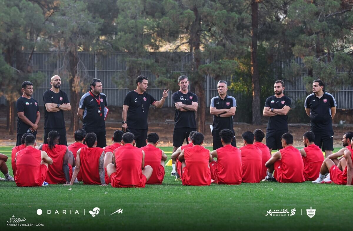 قدم زدن روی شمشیر دو لبه | پرسپولیس چند سال جوان‌تر شد؟