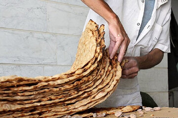 قیمت نان رسما افزایش یافت/ قیمت جدید نان لواش، بربری و سنگک را ببینید قیمت نان رسما افزایش یافت/ قیمت جدید نان لواش، بربری و سنگک را ببینید