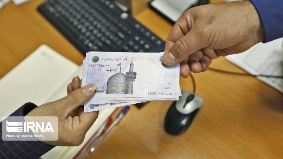 نخستین مرحله وام ۷۵ میلیون تومانی بازنشستگان کشوری پرداخت شد