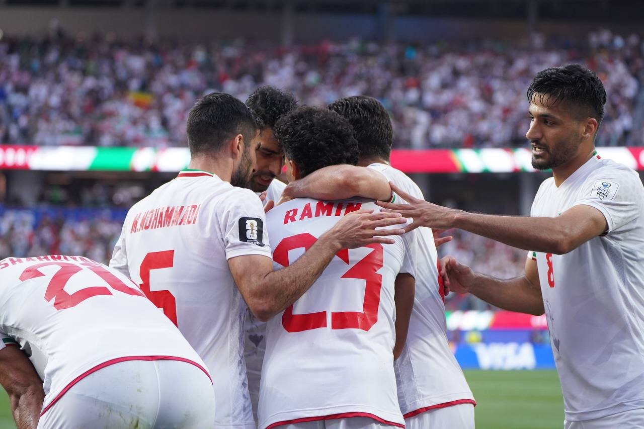 این بازیکن در حدی نیست که در تیم ملی بازی کند | گویا بیرانوند دروزاه بانی یادش رفته است | ایران نتیجه بدی نگرفت این بازیکن در حدی نیست که در تیم ملی بازی کند | گویا بیرانوند دروزاه بانی یادش رفته است | ایران نتیجه بدی نگرفت
